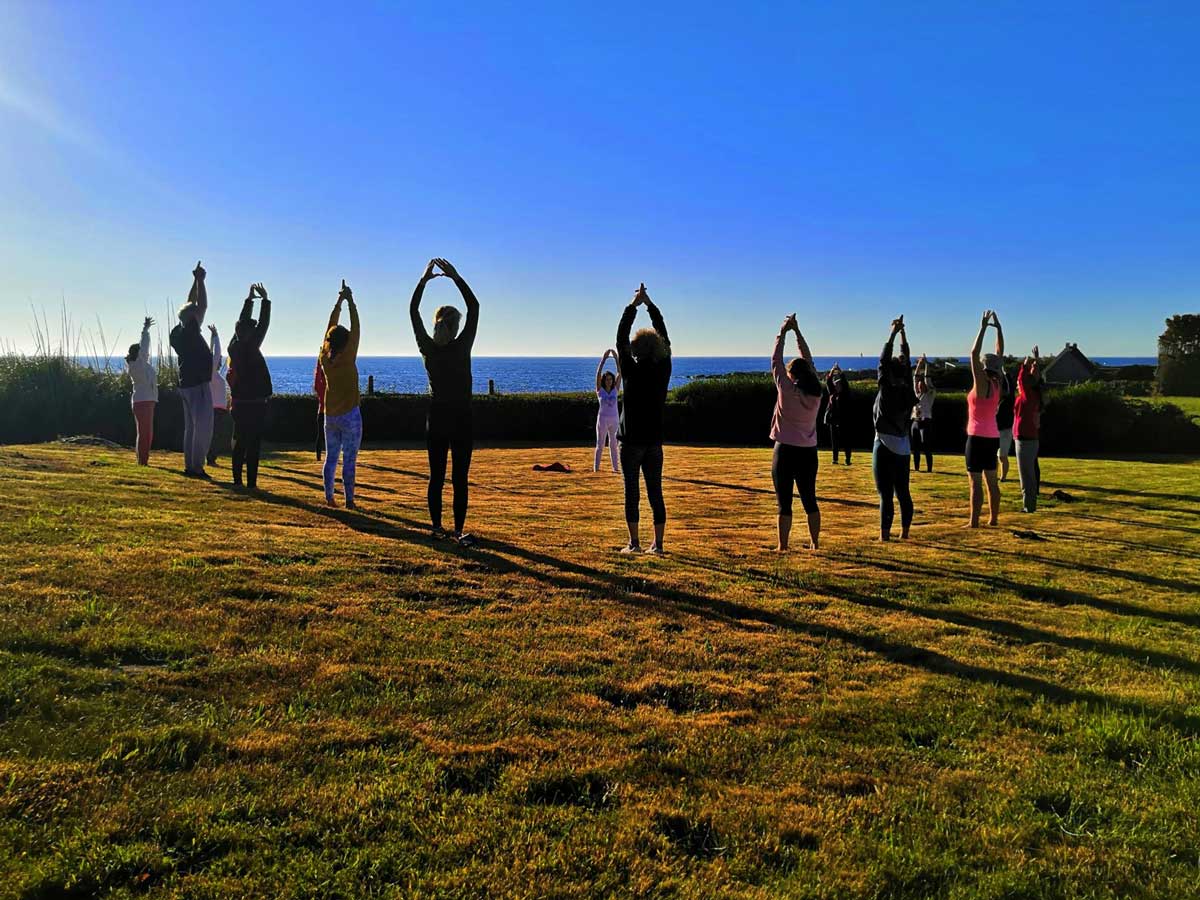 Stages De Yoga Retraites Week End Et Ateliers Natur Om Shanti Yoga