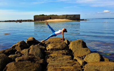 Et si la plus grande difficulté pendant un cours de yoga… c’était de ralentir ?