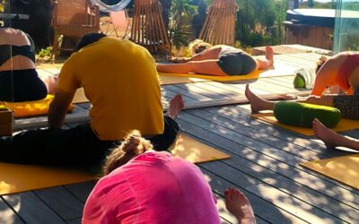 Le yoga n&rsquo;est pas la répétition de tes habitudes. Il est l&rsquo;exploration consciente de l&rsquo;instant présent.
